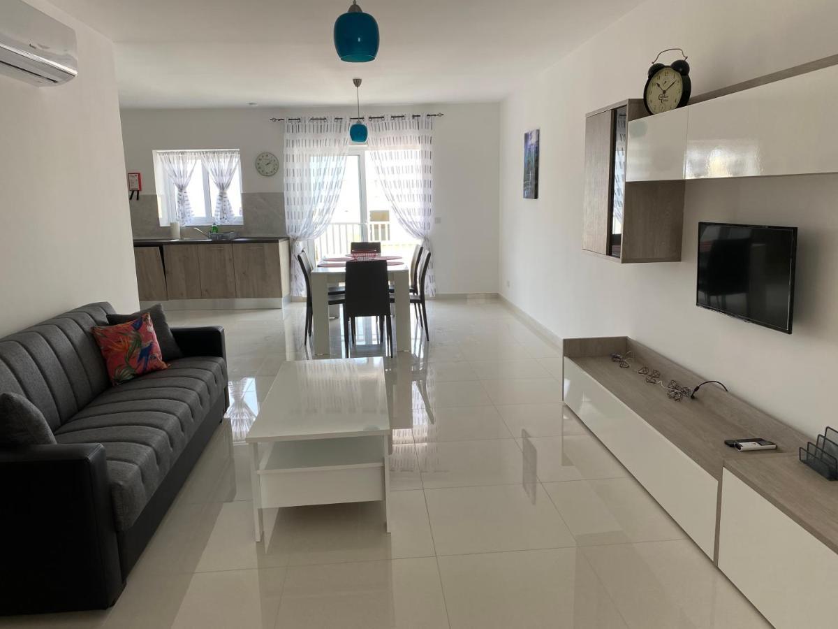 Sunshine Apartments Mellieha - Modern Three Bedroom Apartment - Apt No 2 Extérieur photo